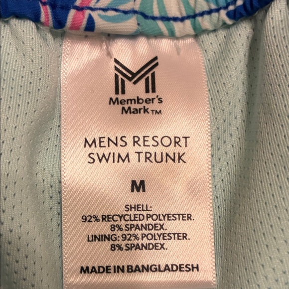 Men's Member’s Mark Resort Swim Trunk - Blue and Green 🦩 Flamingos Medium - Picture 10 of 10